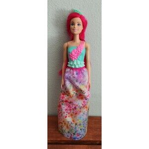 Barbie Dreamtopia Princess Doll Pink Hair Tiara Fantasy Princess Skirt
